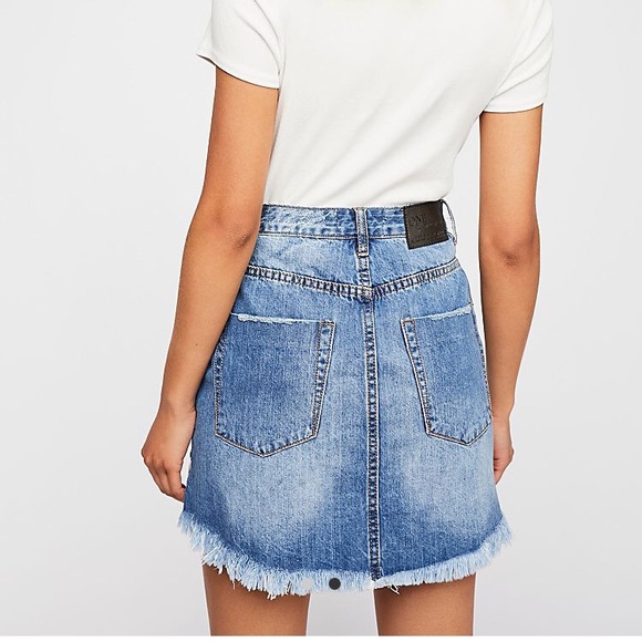 One Teaspoon 2020 High Waist Mini Skirt - Picture 2 of 6